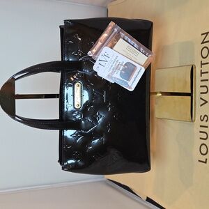 Louis Vuitton Monogram 2011 Vernis Roxbury Drive ltd production Color Blue Nuit